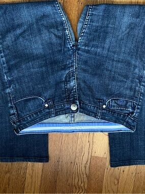 Women’s Dark Blue Denim Jeans